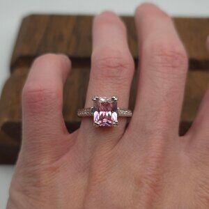 Size 8 Silver Tone Beautiful Cubic Zirconia Gemstone Ring